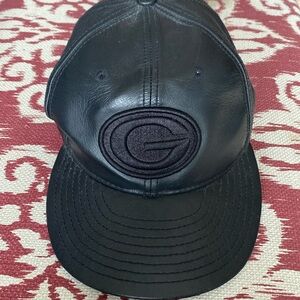 Vintage All Black Leather Green Bay Packers Hat Size 7 1/2 ~ 7 5/8.